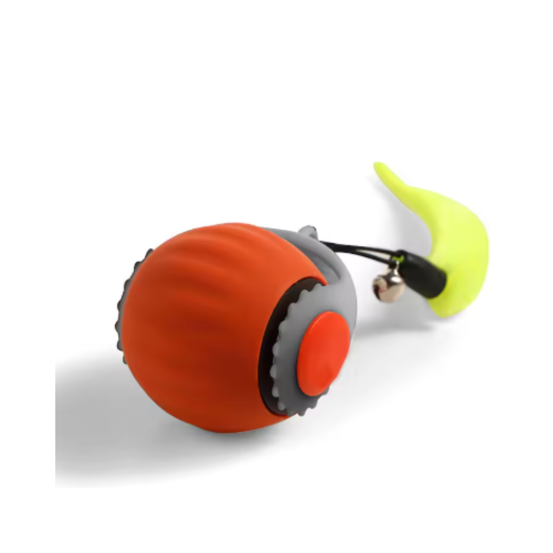 Röd interaktiv boll till katter med en gul fluffig svans