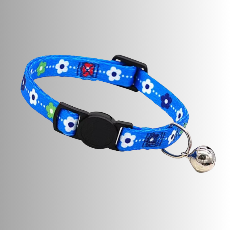 Blått halsband till katter med blommor på