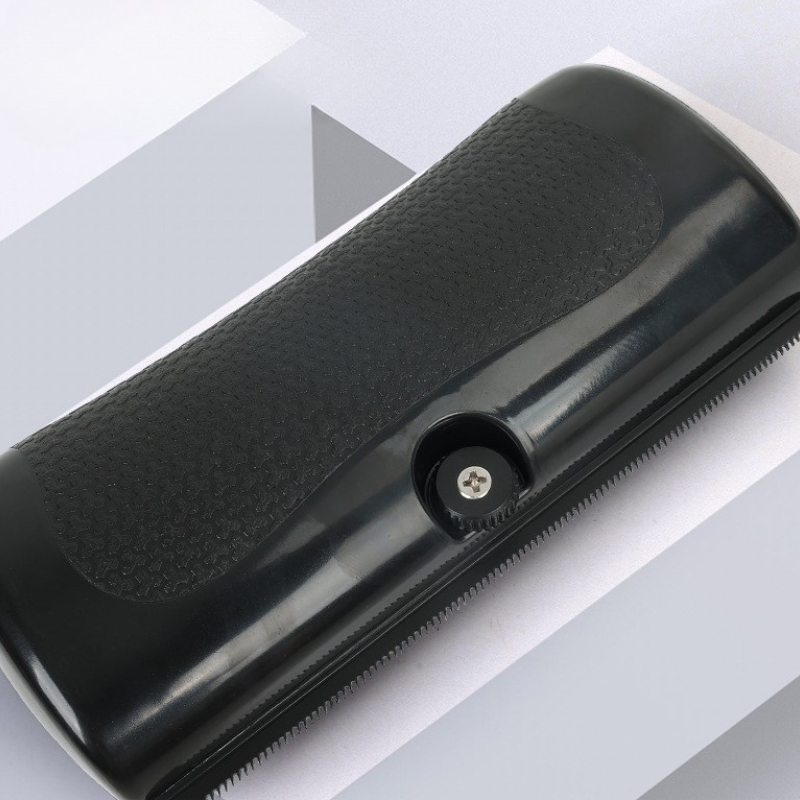 Underullsborsten – För Ett Renare Hem & En Gladare Pälsvän